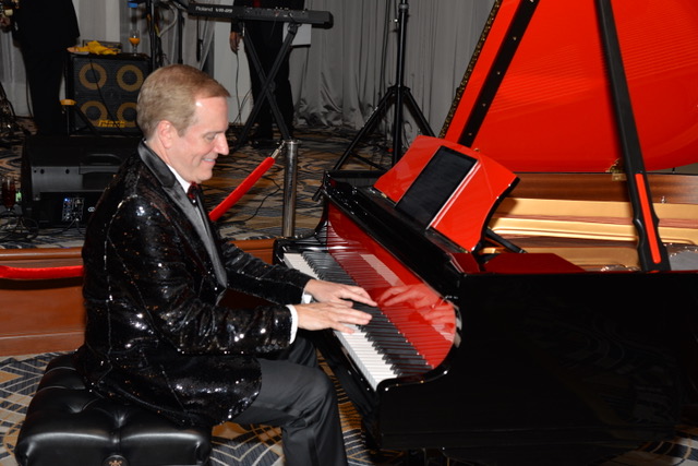 Richard Dowling World-Renowned Pianist